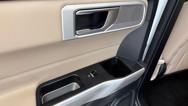 2021 Ford Explorer Limited - Photo 23