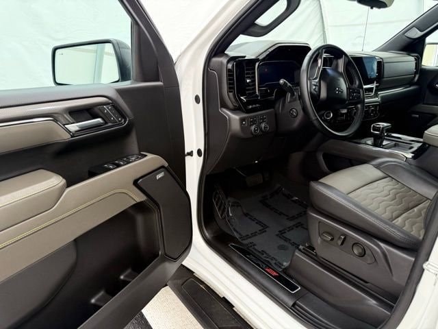 2024 Chevrolet Silverado 1500 ZR2 - Photo 23