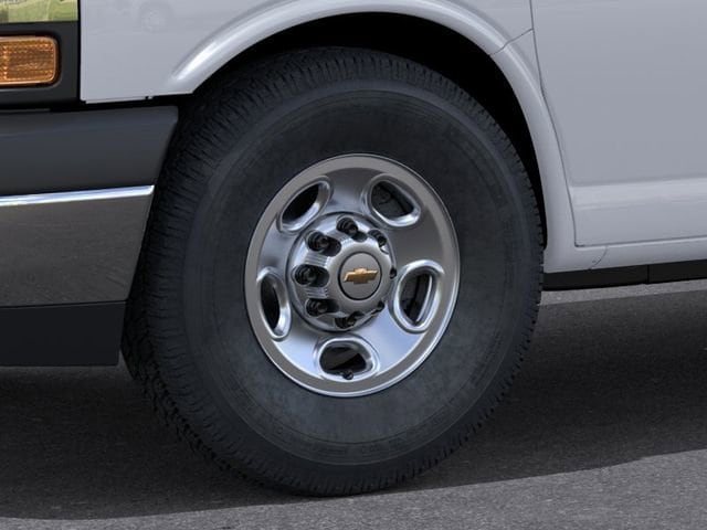 2026 Chevrolet Express Cargo Work Van - Photo 9