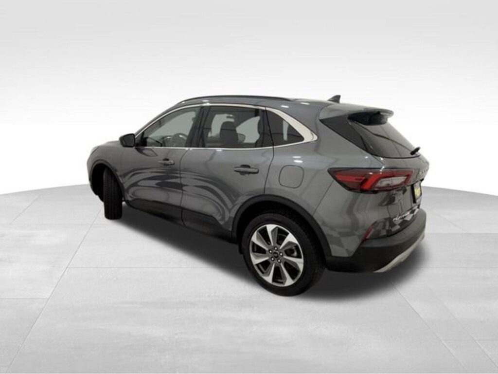 Used 2023 Ford Escape Platinum