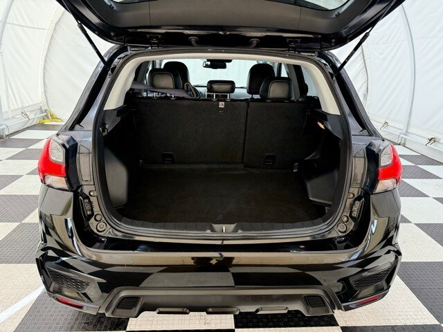 2024 Mitsubishi Outlander Sport SE photo 4