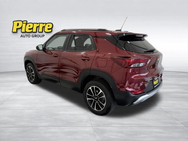 Used 2025 Chevrolet Trailblazer LT SUV