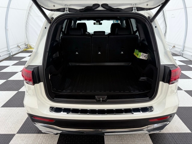 2023 Mercedes Benz GLB 250 4MATIC photo 2