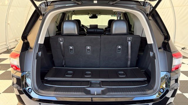 Used 2025 Honda Pilot EX-L SUV