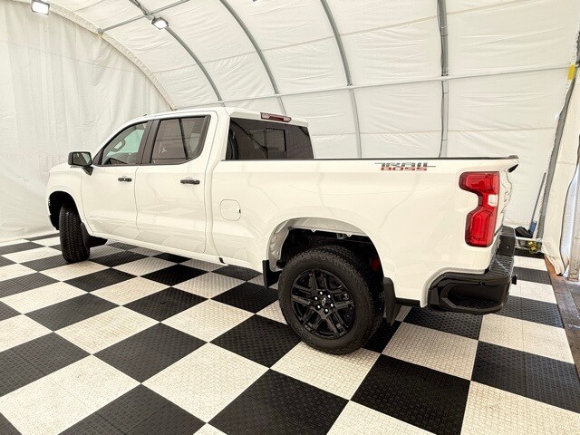 2026 Chevrolet Silverado 1500 LT Trail Boss photo 3