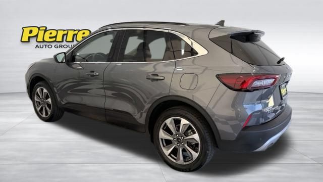 Used 2025 Ford Escape Platinum SUV