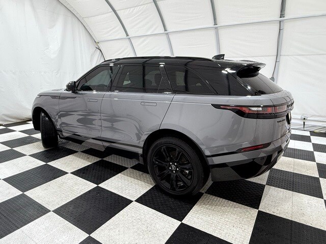 2023 Land Rover Range Rover Velar R-Dynamic S photo 2