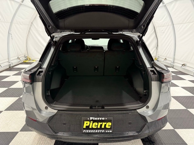 2026 Chevrolet Equinox EV 1LT photo 4