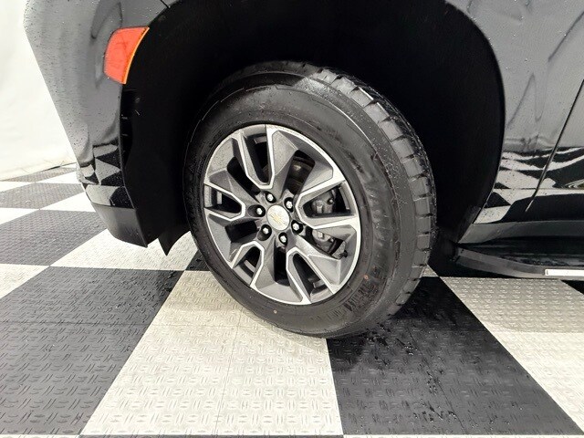 2023 Chevrolet Tahoe LT photo 4