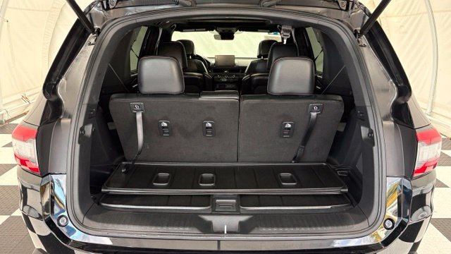 Used 2024 Honda Pilot TrailSport SUV
