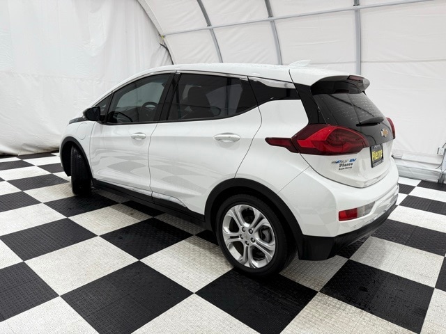 2019 Chevrolet Bolt EV photo 2