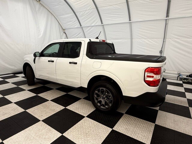 2024 Ford Maverick XLT photo 2