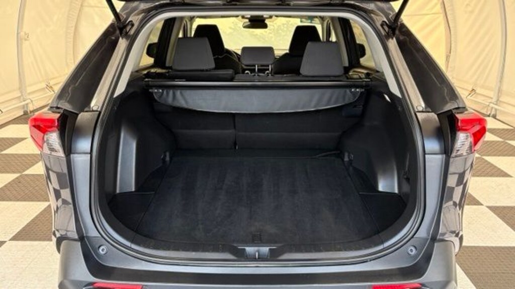 Used 2025 Toyota RAV4 XLE SUV
