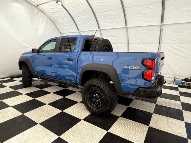 2026 Chevrolet Colorado ZR2 photo 2