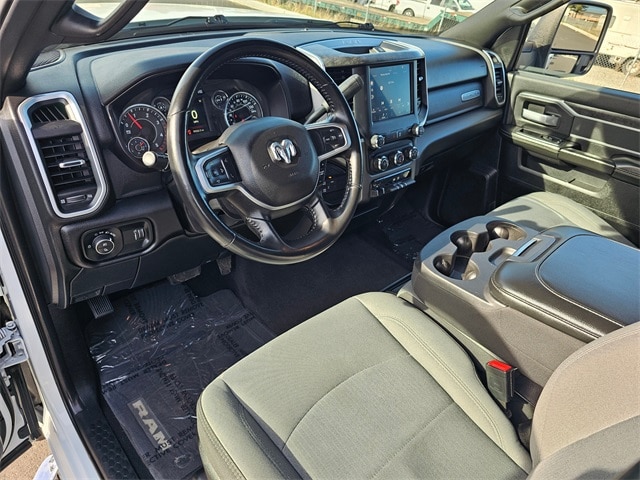 2024 Ram 2500 Big Horn photo 2