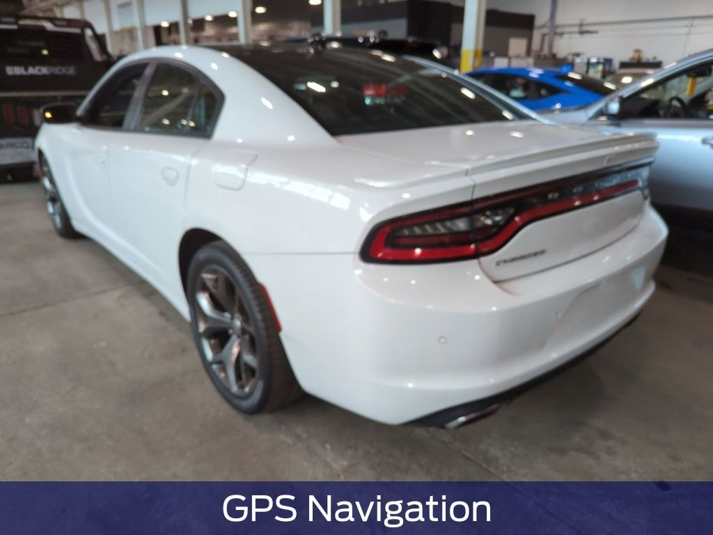 Used 2015 Dodge Charger SXT Sedan