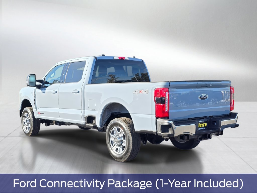 New 2026 Ford F-350 Lariat Truck Crew Cab