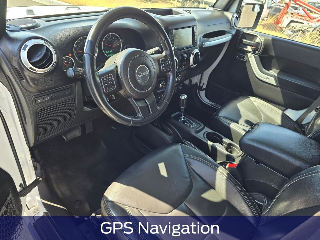 Used 2015 Jeep Wrangler Unlimited Rubicon SUV
