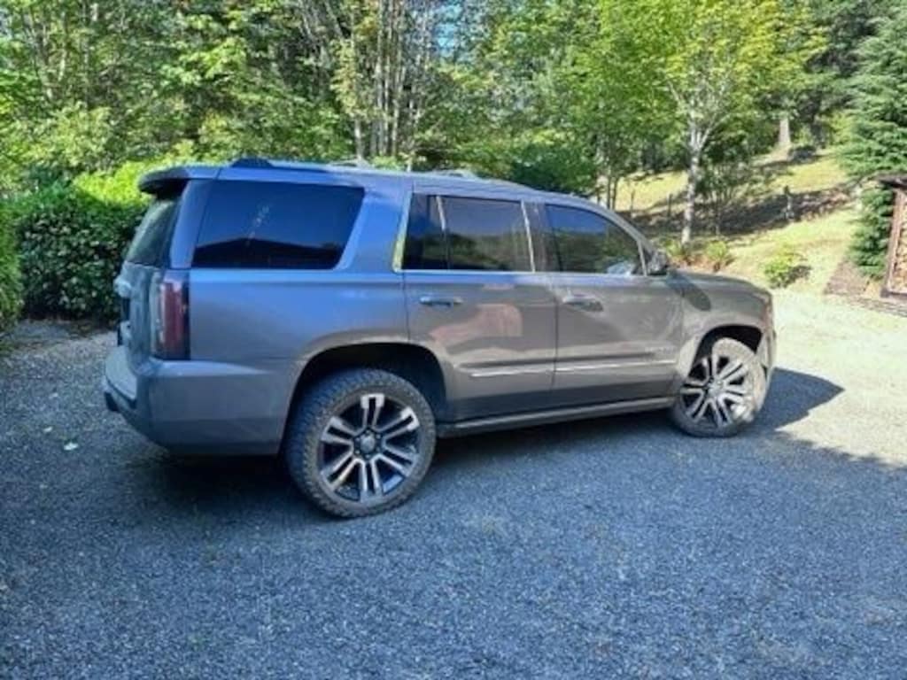 Used 2018 GMC Yukon Denali SUV