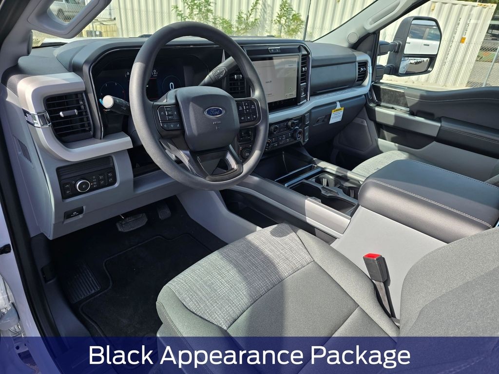 New 2026 Ford F-350 XLT Truck Crew Cab