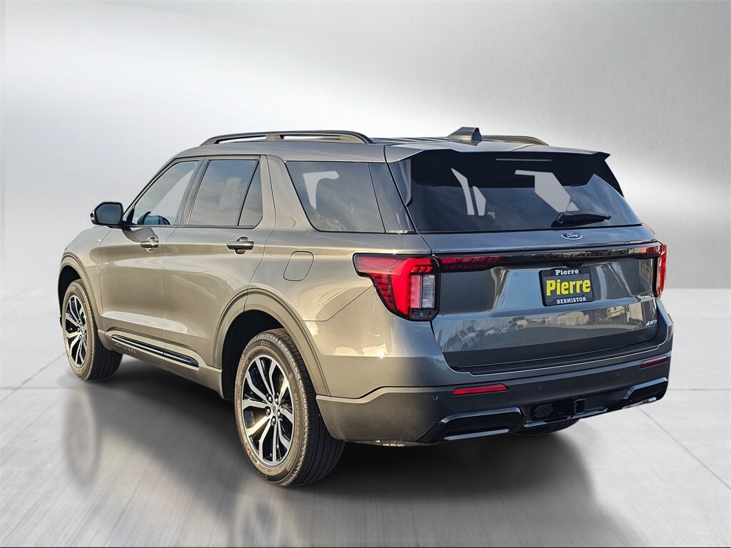 New 2026 Ford Explorer ST-Line SUV