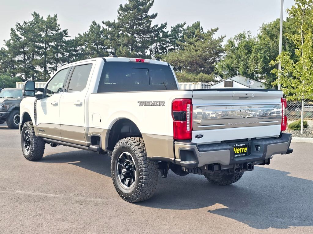 New 2026 Ford F-250 King Ranch Truck Crew Cab