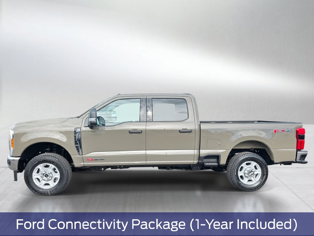 New 2027 Ford F-350 XLT Truck Crew Cab