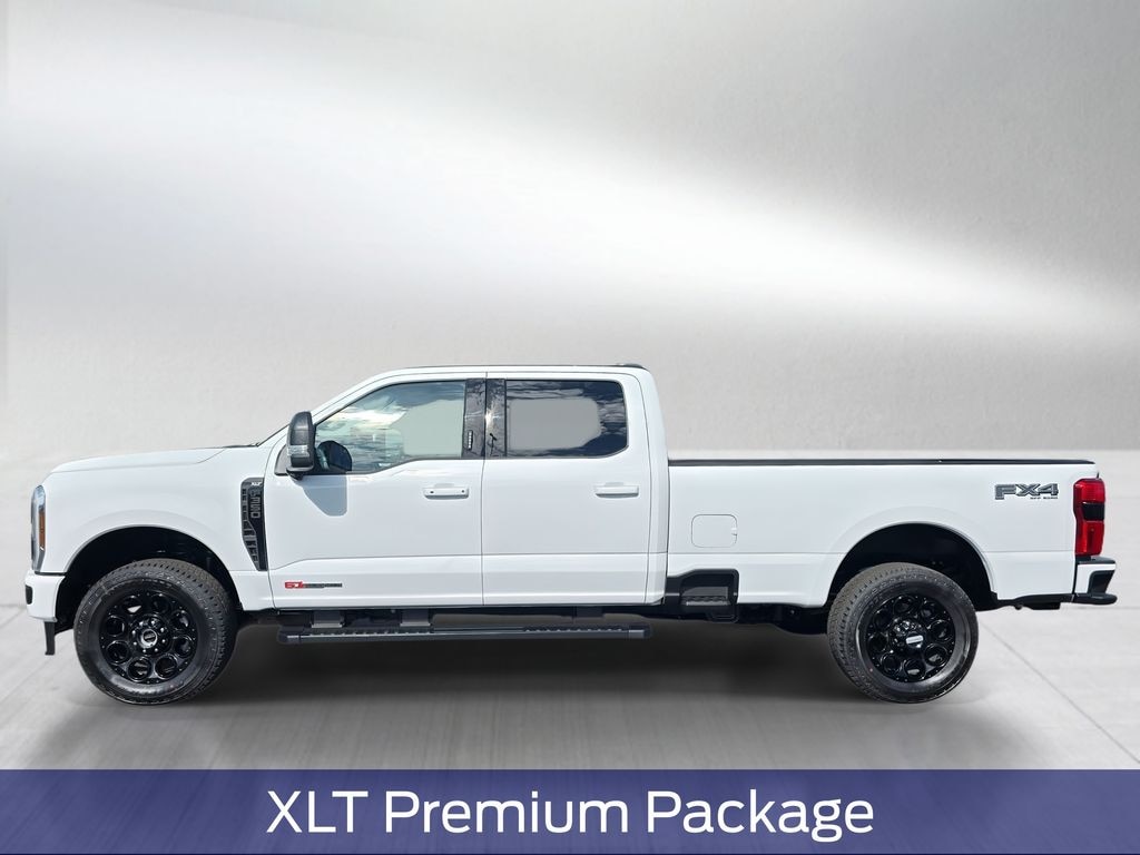 New 2026 Ford F-350 XLT Truck Crew Cab