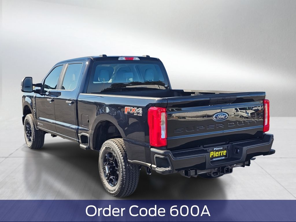 New 2026 Ford F-250 XL Truck Crew Cab