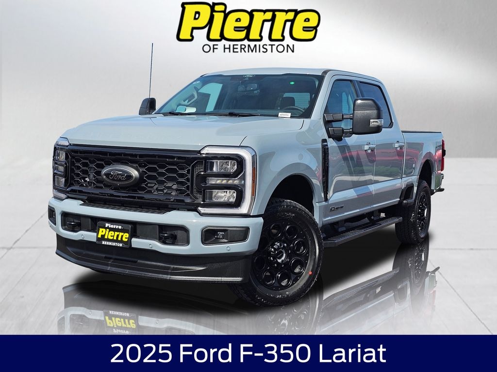 New 2025 Ford F-350 Lariat Truck Crew Cab