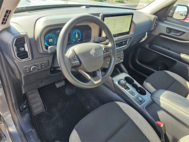 2025 Ford Bronco Sport Big Bend photo 2