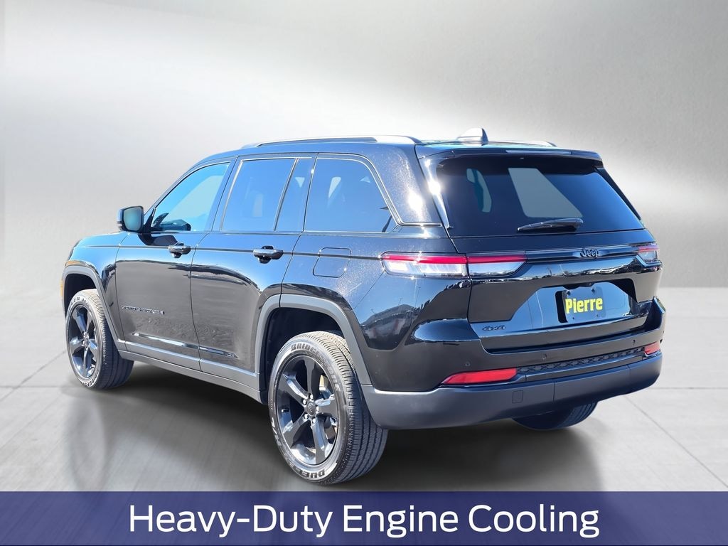 Used 2025 Jeep Grand Cherokee Altitude X SUV