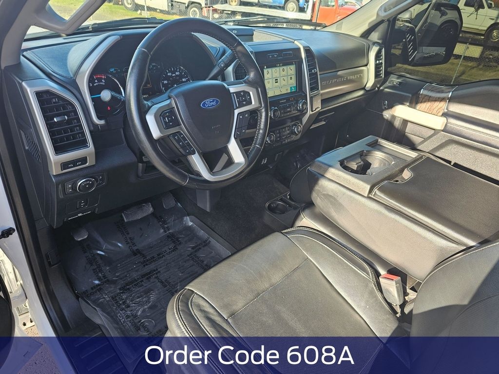Used 2019 Ford F-250SD Lariat Truck Crew Cab