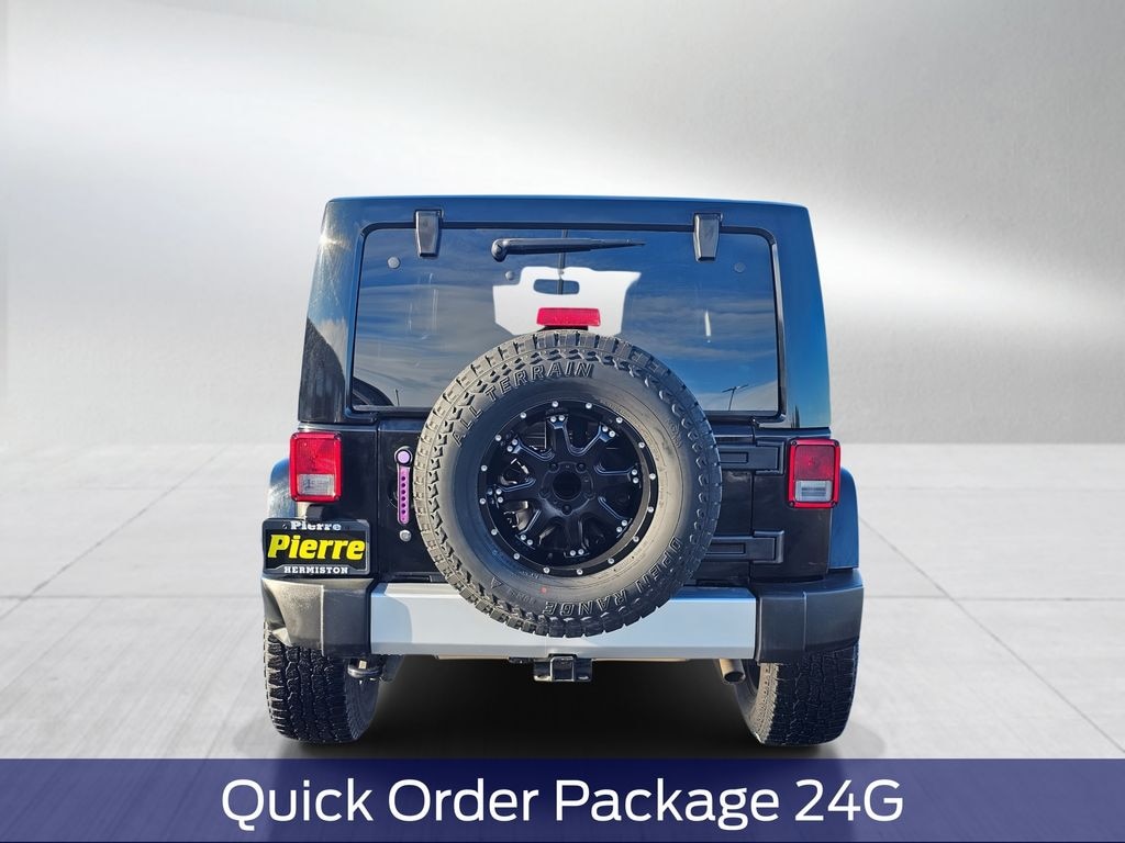 Used 2015 Jeep Wrangler Unlimited Sahara SUV