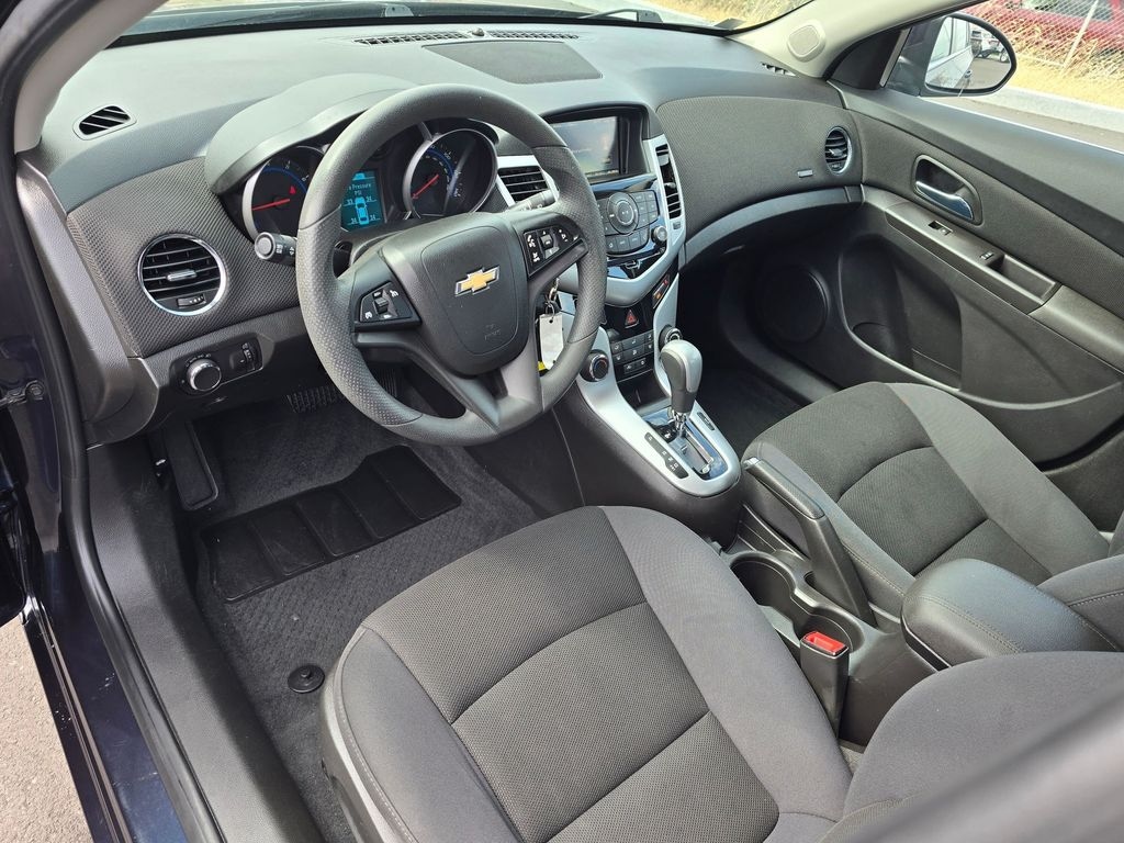Used 2016 Chevrolet Cruze Limited 1LT Sedan