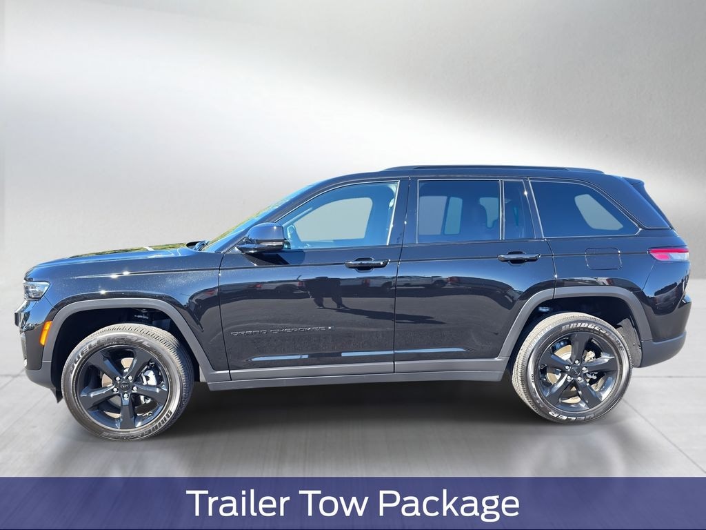 Used 2025 Jeep Grand Cherokee Altitude X SUV