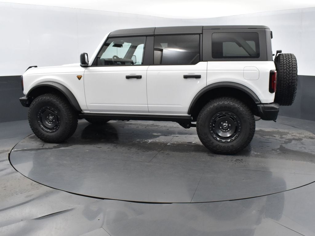 New 2025 Ford Bronco Badlands SUV