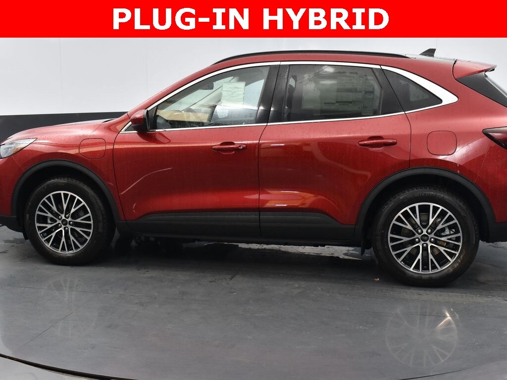 New 2025 Ford Escape Base SUV