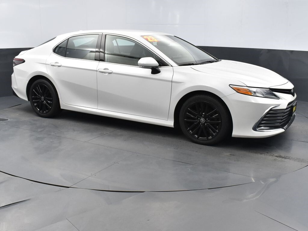Used 2023 Toyota Camry XLE Sedan