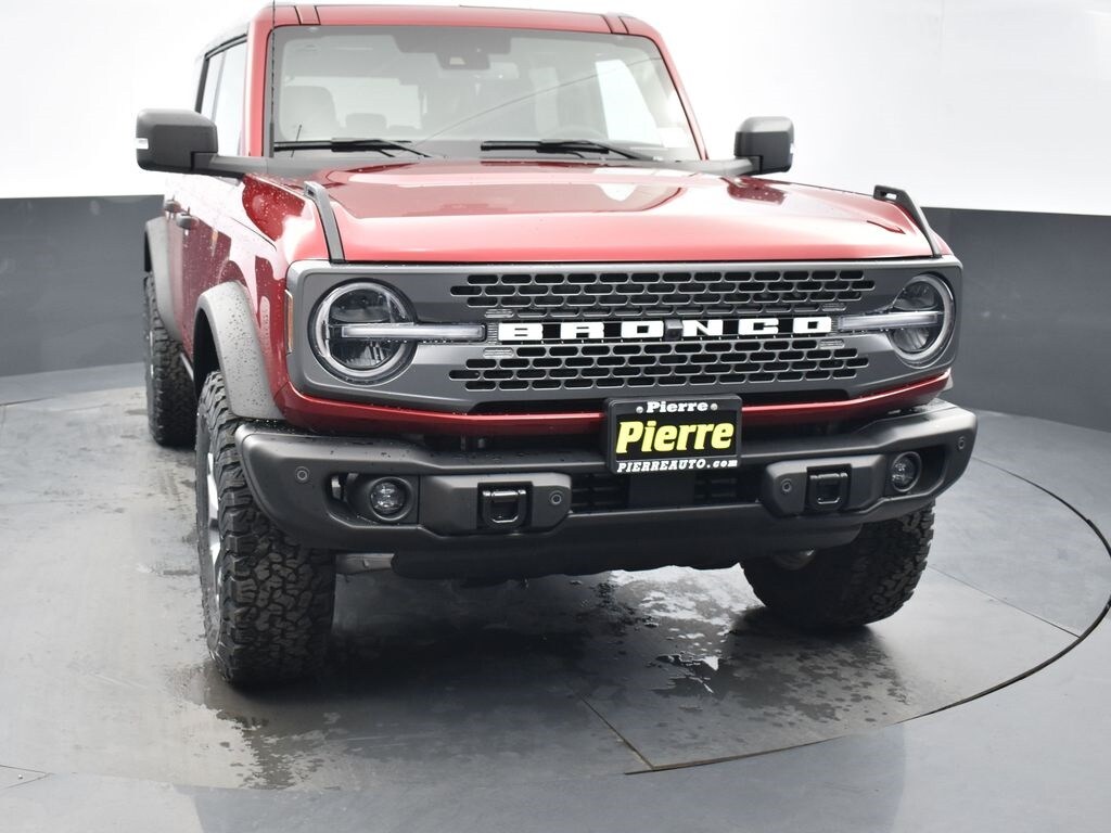 New 2025 Ford Bronco Badlands SUV