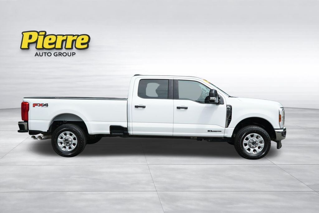 Used 2024 Ford F-350SD XLT Truck Crew Cab