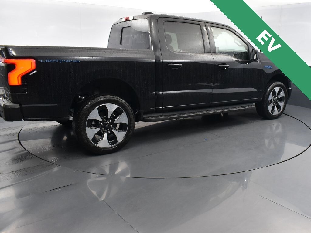 New 2025 Ford F-150 Lightning Platinum Truck SuperCrew Cab
