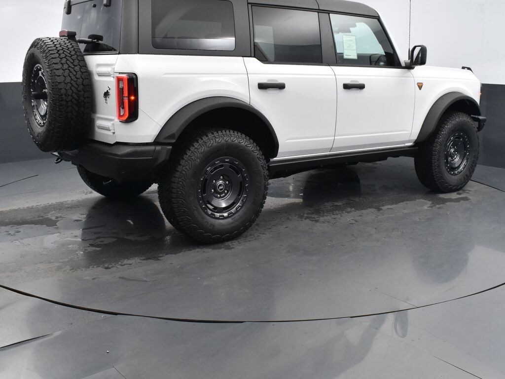 New 2025 Ford Bronco Badlands SUV