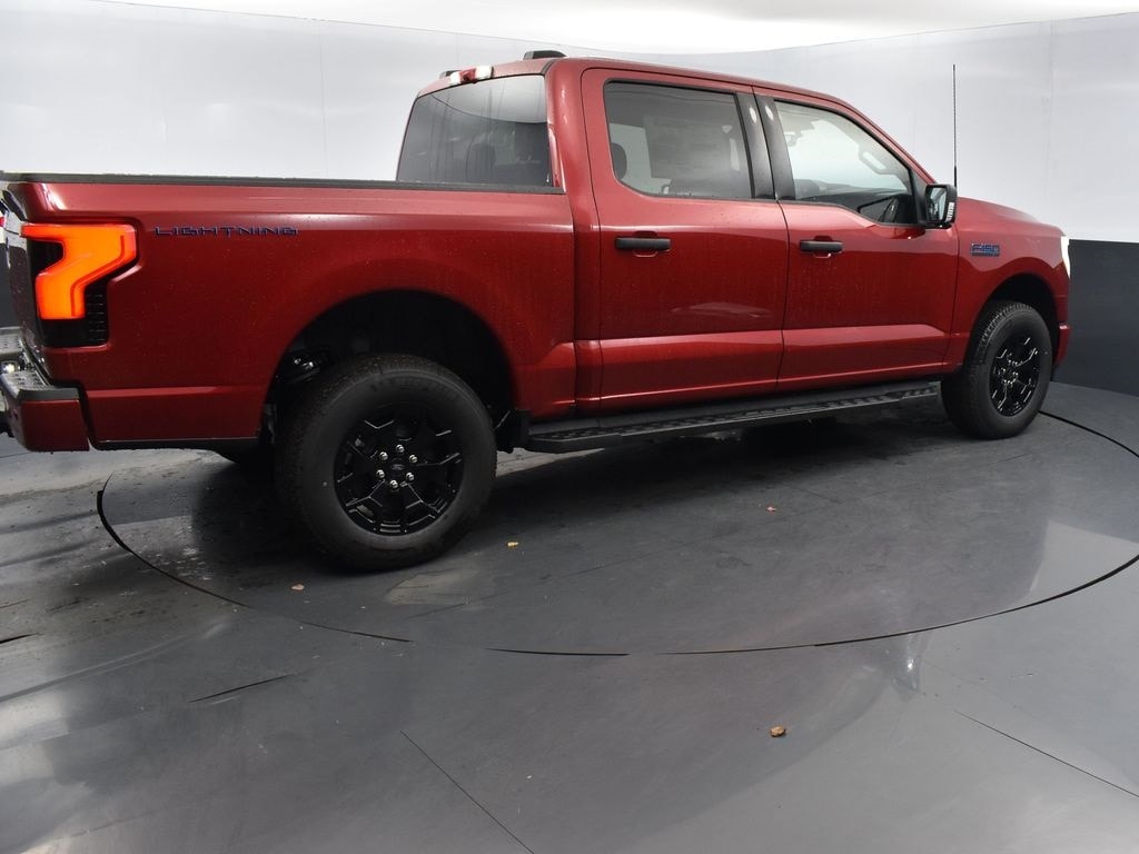 New 2025 Ford F-150 Lightning XLT Truck SuperCrew Cab