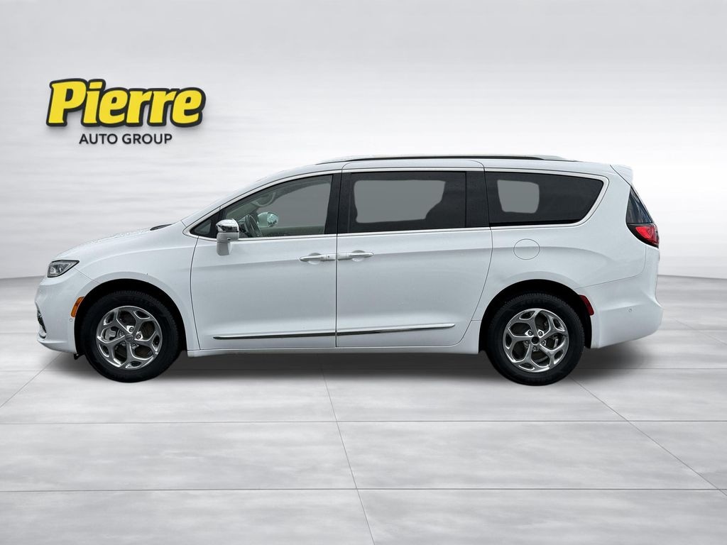 Used 2021 Chrysler Pacifica Limited Van Passenger Van