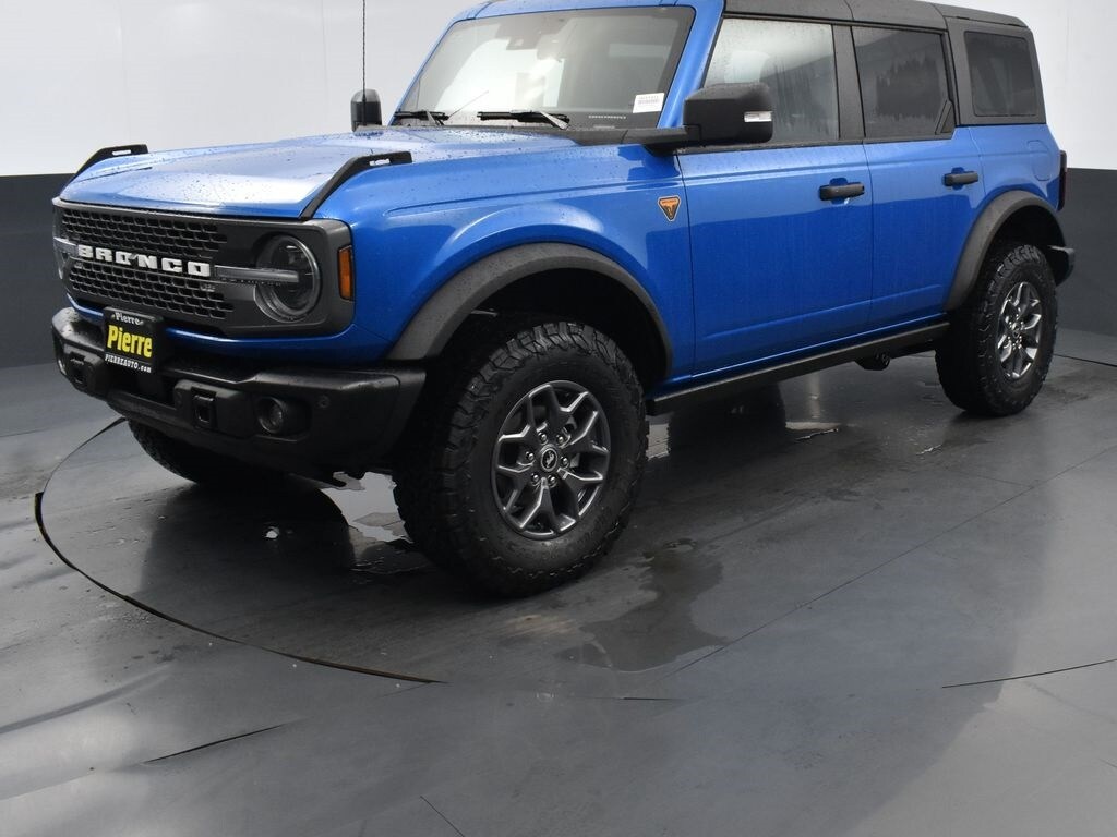 New 2025 Ford Bronco Badlands SUV