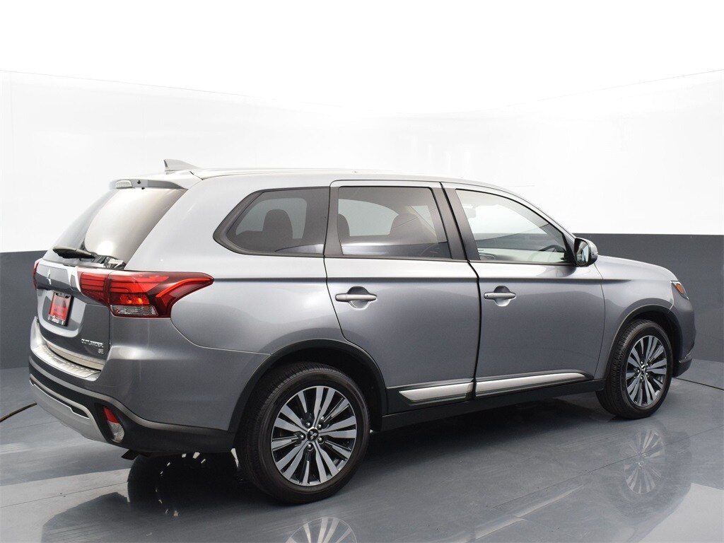 Used 2019 Mitsubishi Outlander SE CUV