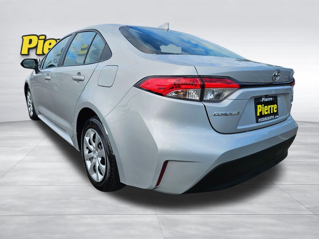 Used 2024 Toyota Corolla LE Sedan