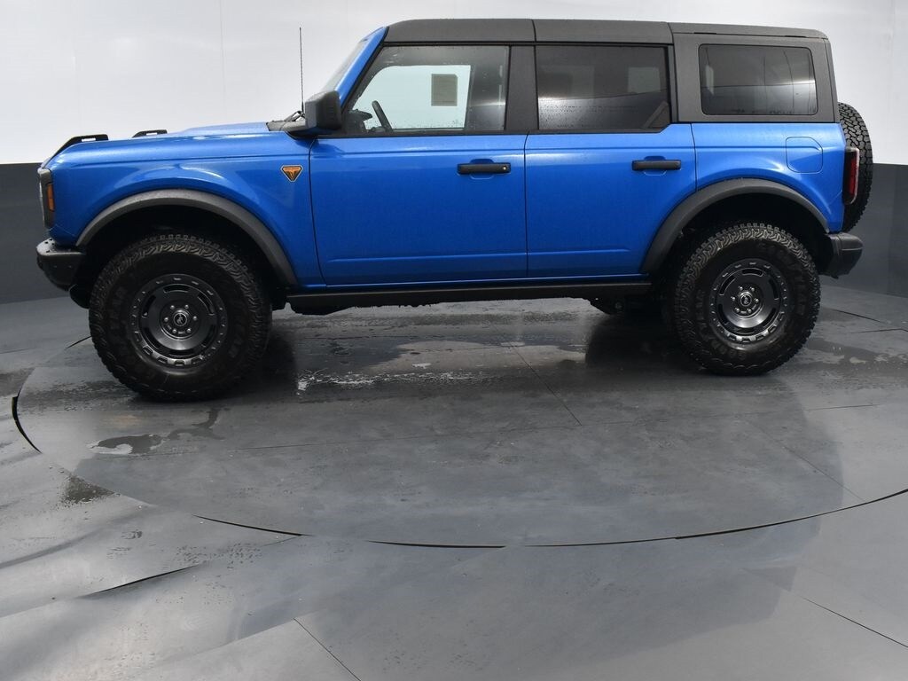 New 2025 Ford Bronco Badlands SUV