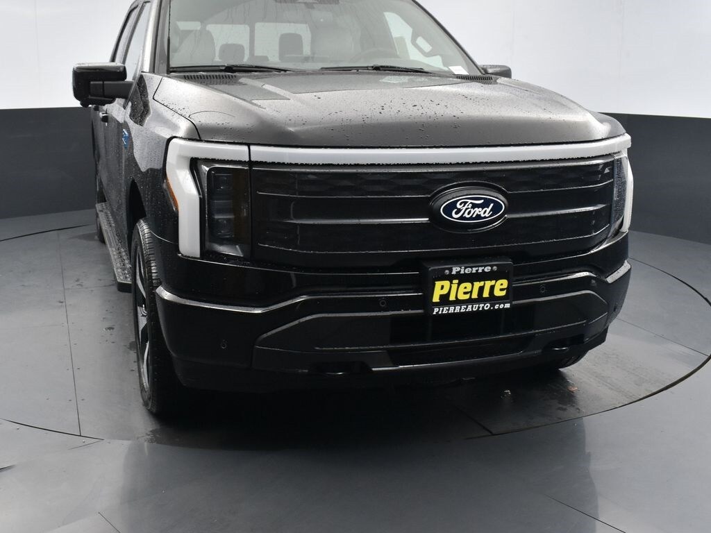 New 2025 Ford F-150 Lightning Platinum Truck SuperCrew Cab